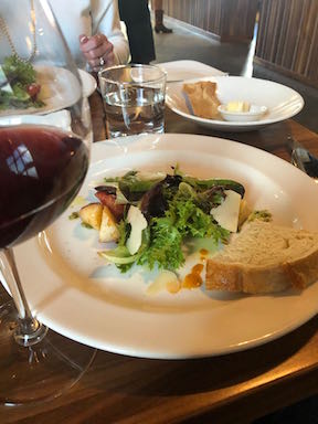 Heirloom salad