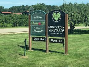 St Croix Vineyards Sign